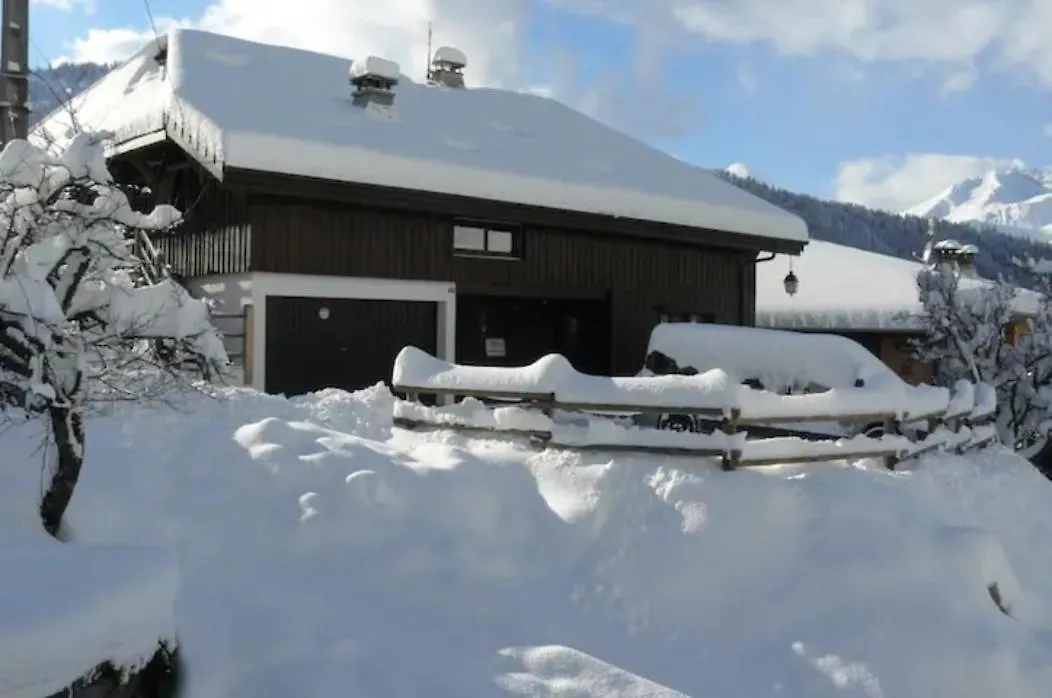 Chalet In Morzine Sleeping 12 With Sauna France